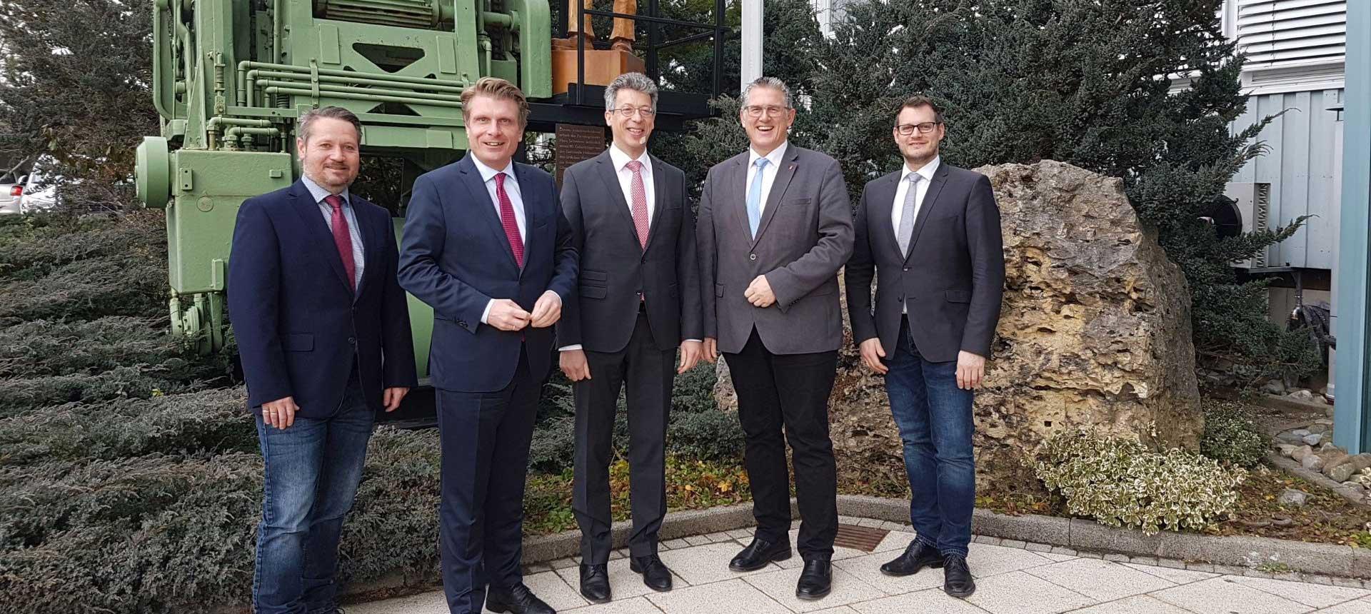 Politiker bei SchwörerHaus